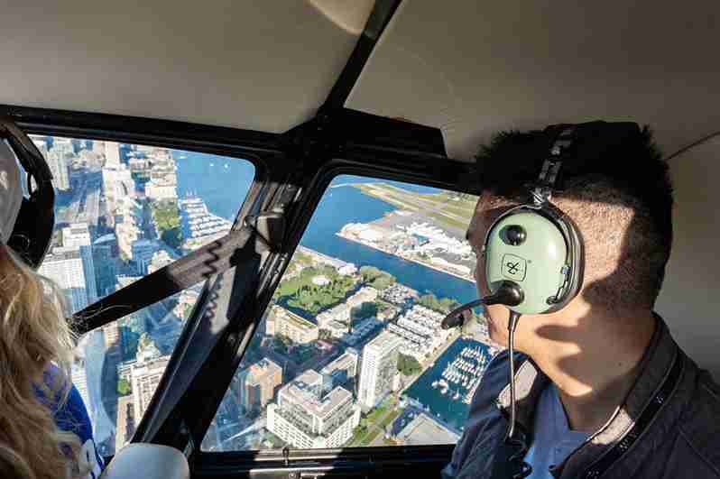 Helicopter tour over Toronto - vue 2