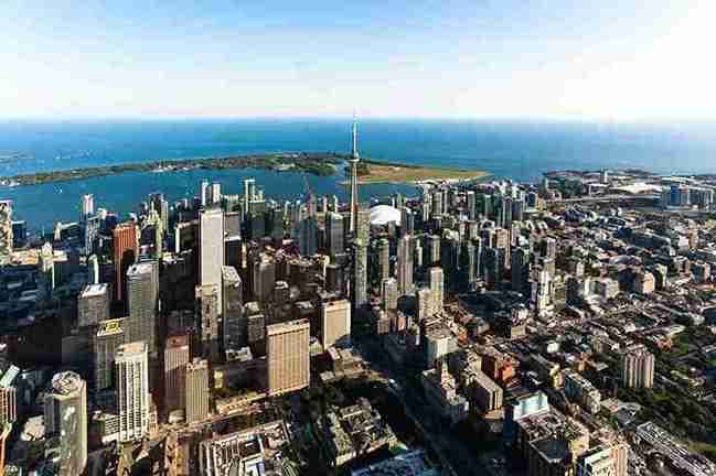 Helicopter tour over Toronto Helicopter tour over Toronto