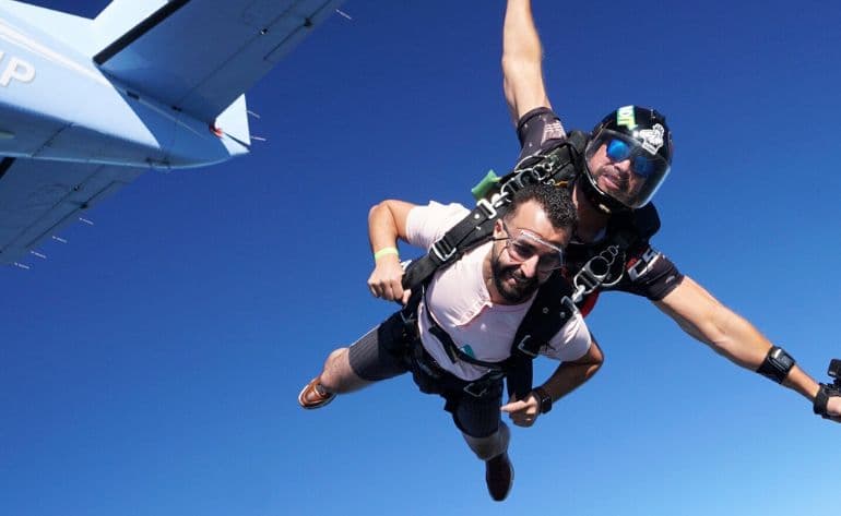 14,000 ft Tandem Skydiving near Chicago - Rochelle - vue 2