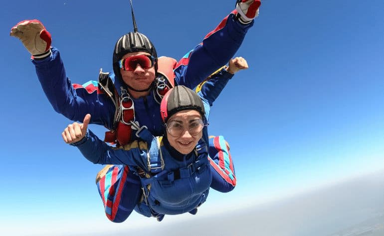 Tandem Skydiving in Dallas Tandem Skydiving in Dallas