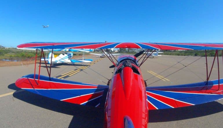 Introductory biplane flight in San Diego, California - vue 3