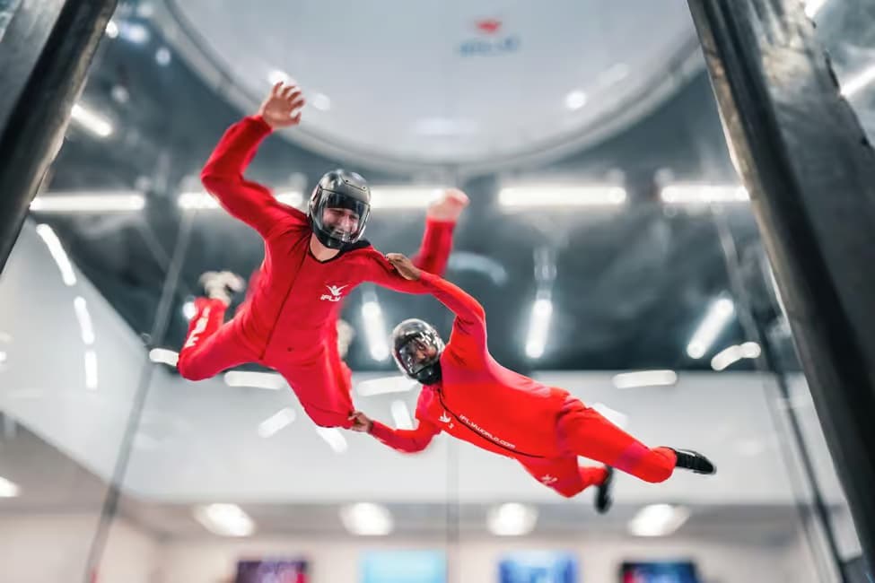 Indoor skydiving simulator in Ashburn near Washington, D.C. - vue 2