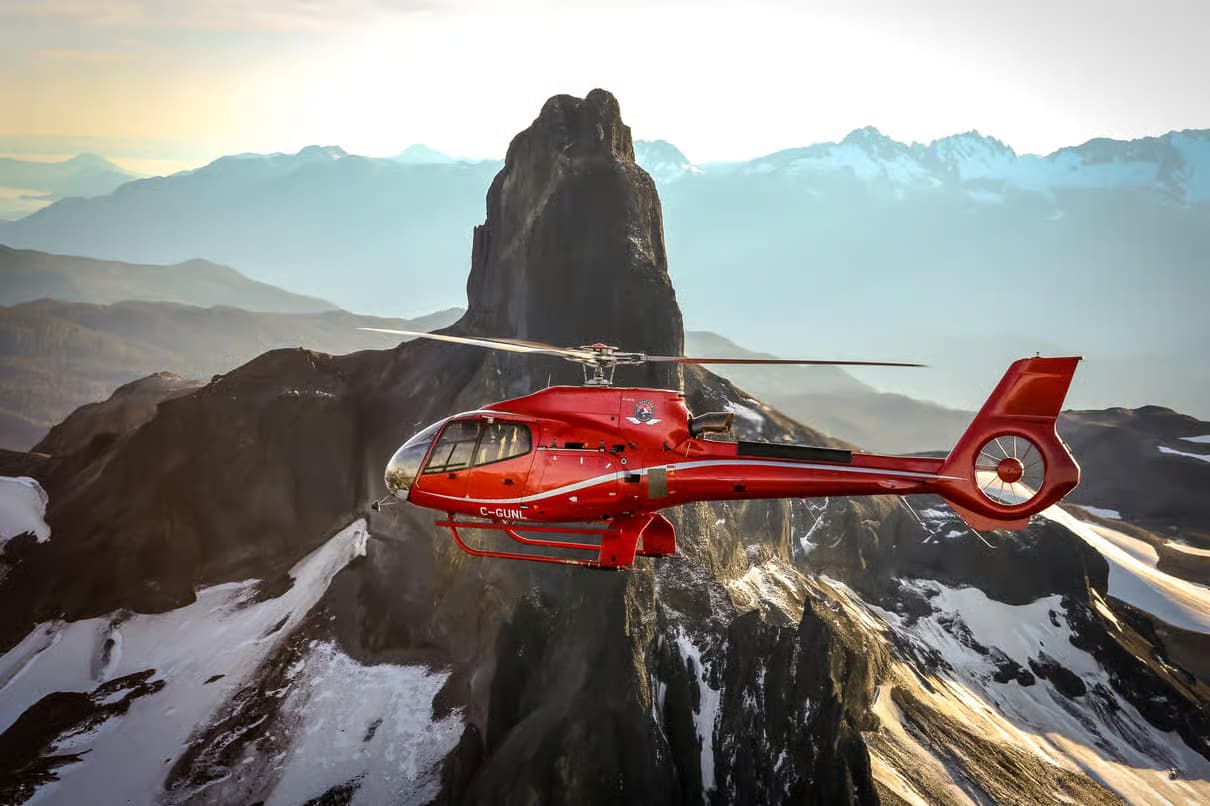 Helicopter tour from Whistler with a glacier landing Helicopter tour from Whistler with a glacier landing