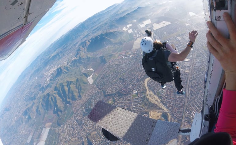 Tandem skydiving near Los Angeles - vue 3