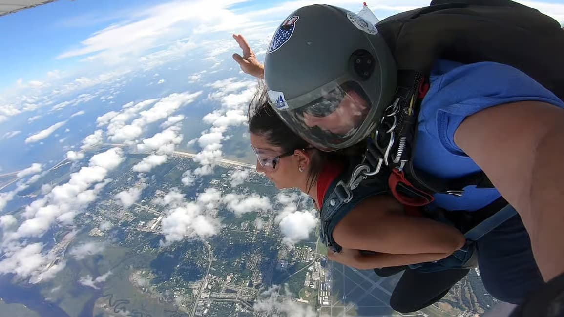 Tandem skydiving near Jacksonville Tandem skydiving near Jacksonville