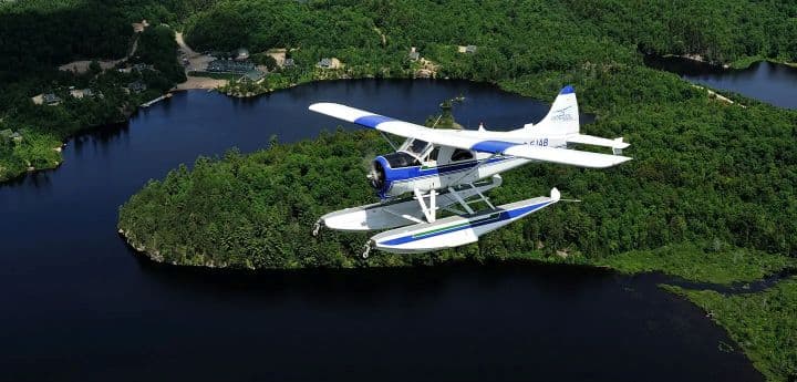 Seaplane Flight in La Mauricie National Park - Departure from Trois-Rivières Seaplane Flight in La Mauricie National Park - Departure from Trois-Rivières
