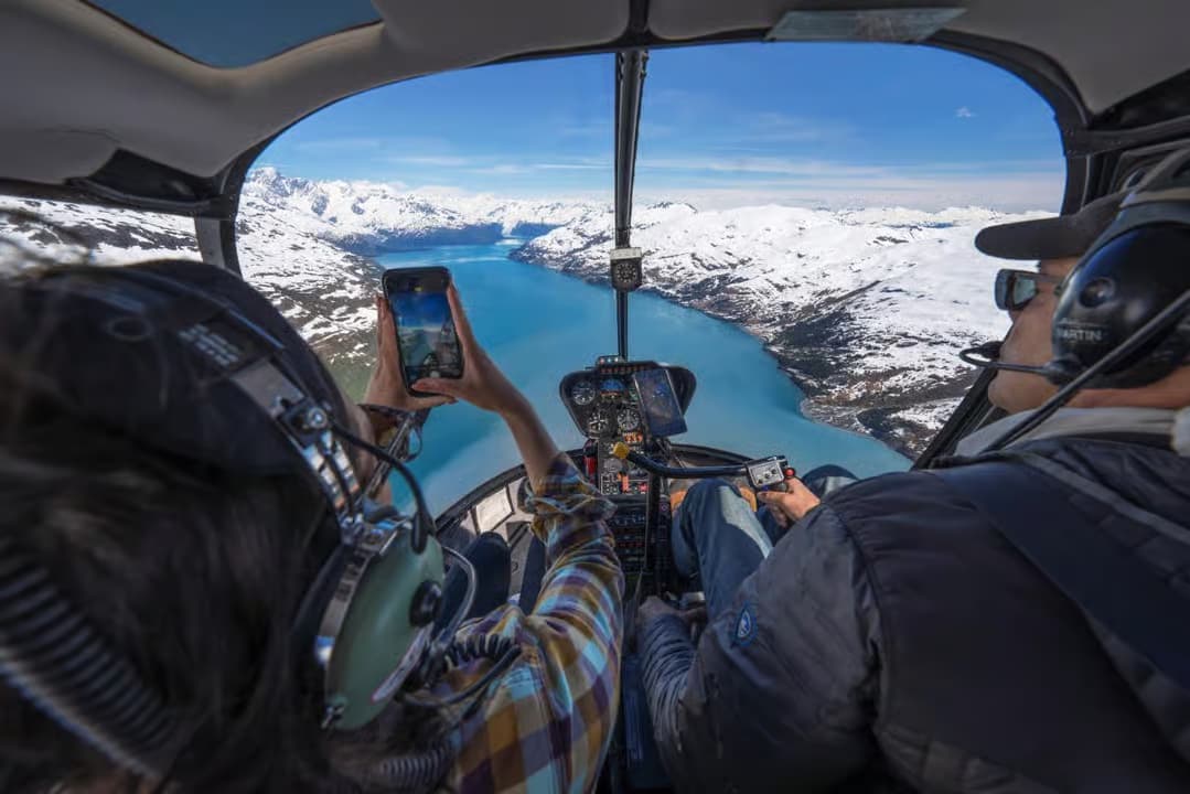 Valdez helicopter tour with a glacier landing - vue 1