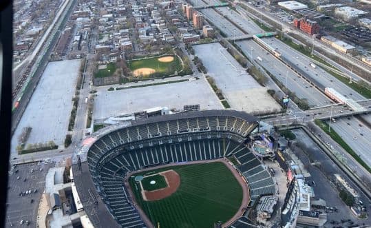 Helicopter Ride Over Chicago - vue 3