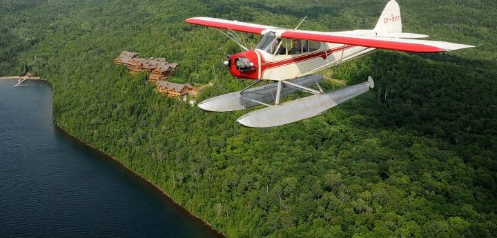 Seaplane or Ski Plane Flight with Meal in Trois-Rivières Seaplane or Ski Plane Flight with Meal in Trois-Rivières