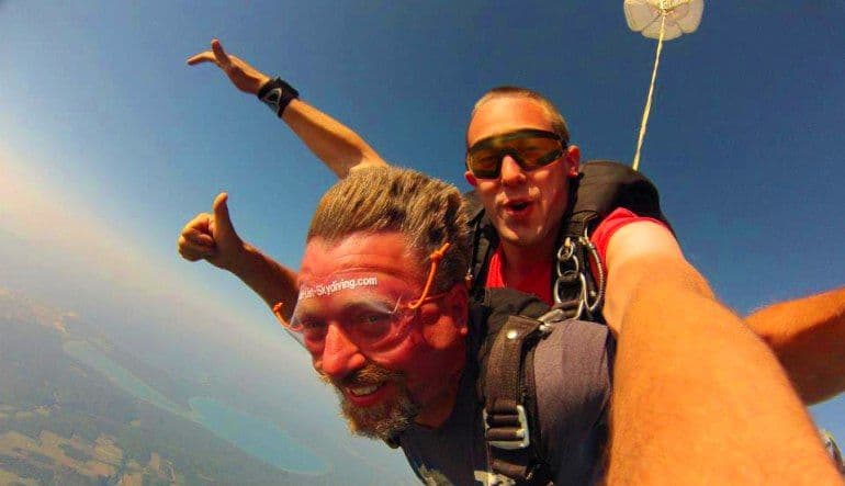 Tandem skydiving in Harbor Springs - vue 4