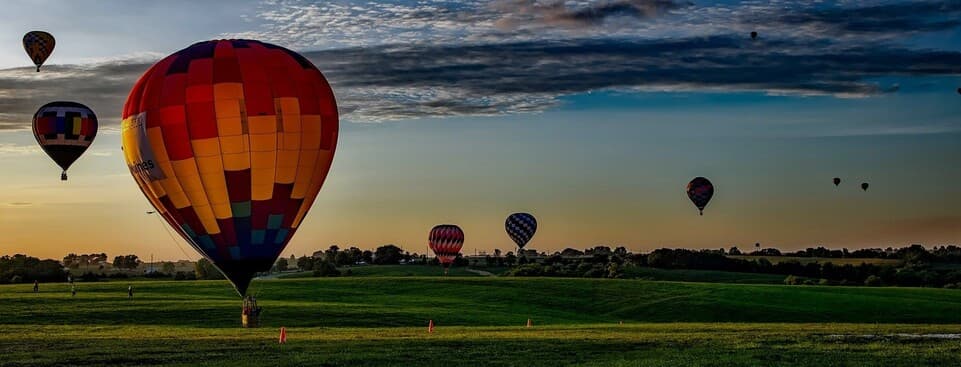 Hot air balloon